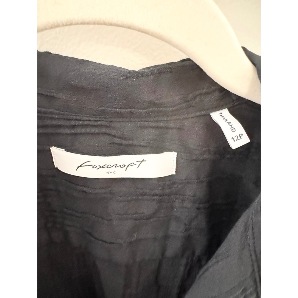 Foxcroft NYC Black Crinkle Texture Button Down Shirt Petite 12P Long Sleeve - Picture 4 of 6
